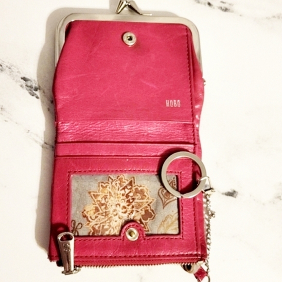 HOBO 'Peg' Hot Pink Small Bi-fold Leather Wallet With Wanderlust Lining - Picture 4 of 7